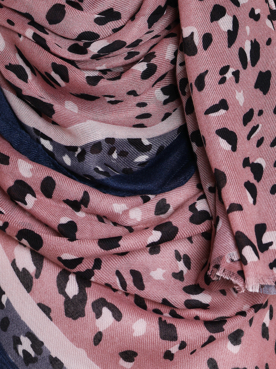 Mauve Leopard Border Print Hijab